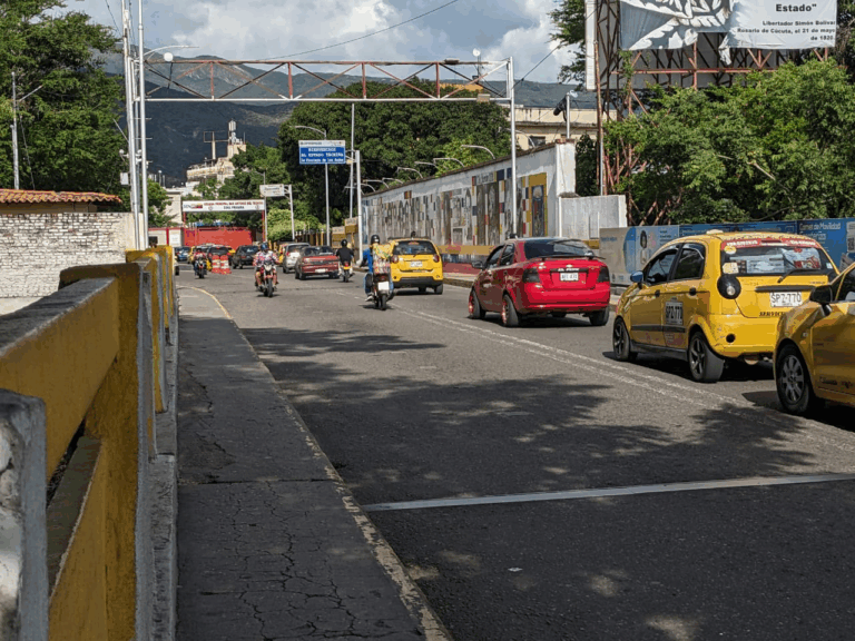 Concurrido el retorno por el Simón Bolívar