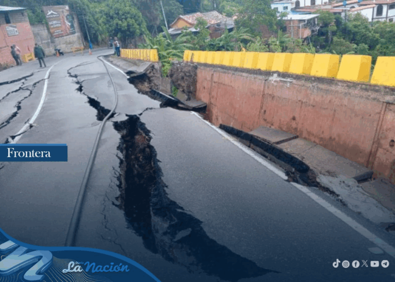 Impresionantes grietas dan muestra de la magnitud de la falla vial en Capacho