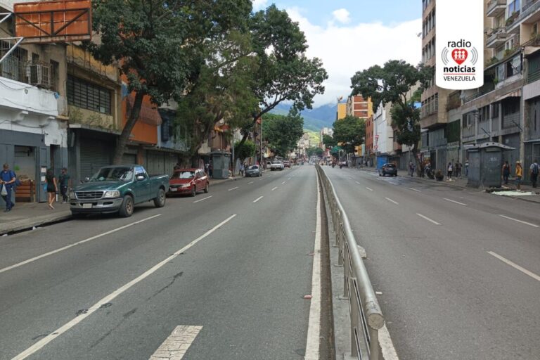 Varias ciudades del país vuelven a una aparente normalidad