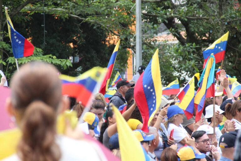 Galería | Así se desarrolla concentración de oposición en SC