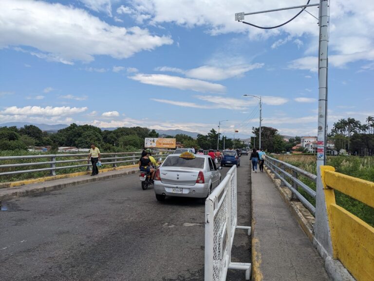 A media máquina el dinamismo este lunes en frontera