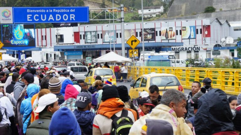 Ecuador implementa un proceso de regularización migratoria para venezolanos 