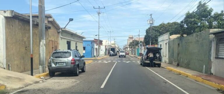 Falcón | Solitarias y vacías calles de Punto Fijo