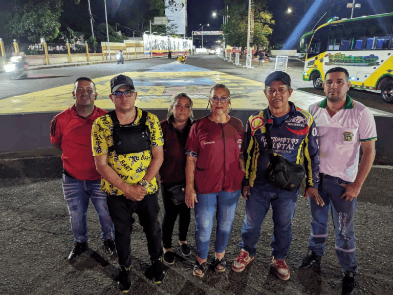 «Necesitamos que los puentes estén abiertos»: Transportistas de frontera
