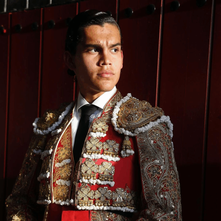 Siguen los triunfos de Rafael de La Cueva en España