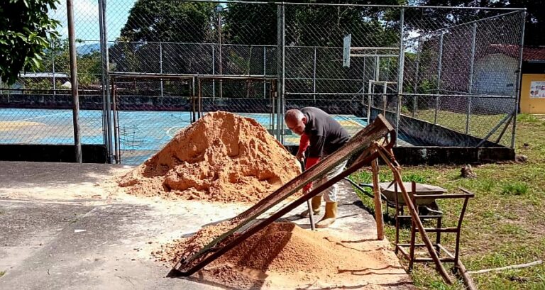 Construyen aula para Simoncito en escuela “Ismael Vargas”