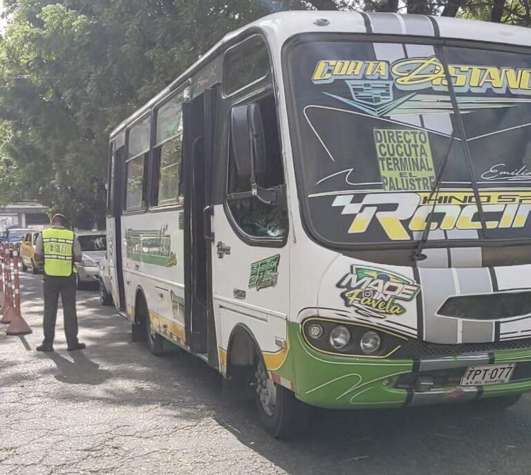 Tránsito fluido por la autopista La Parada – Cúcuta