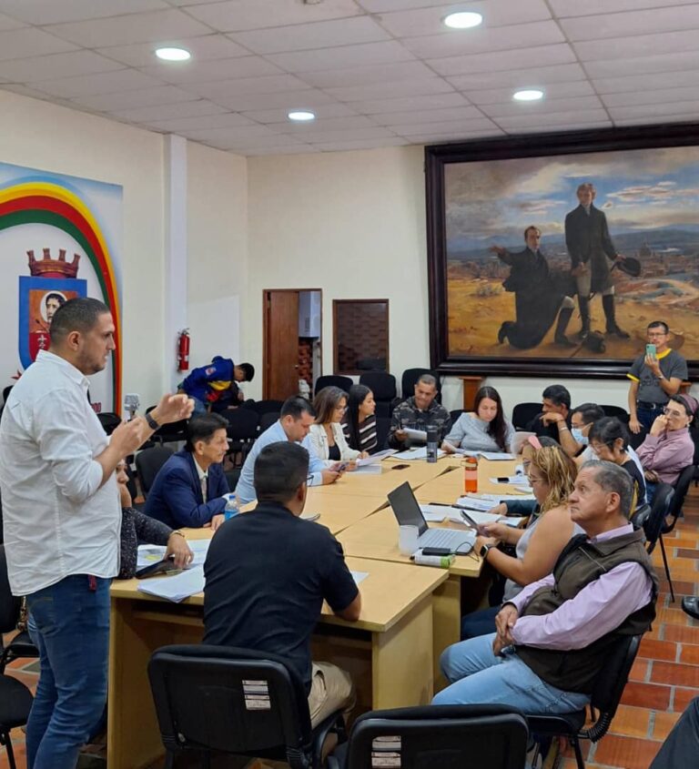 Reforman ordenanza del Terminal de La Concordia