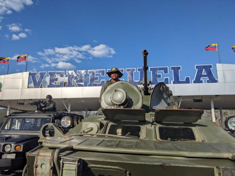 Simulacro cívico – militar en frontera