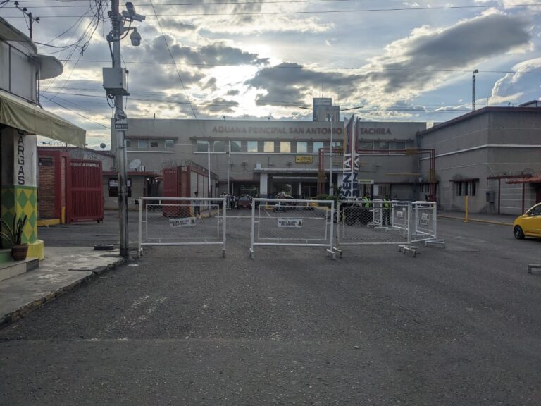 Cerrados los accesos a la avenida Venezuela por actos del tricentenario de San Antonio