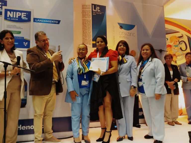 Pediatría tachirense premiada en LXX Congreso Venezolano