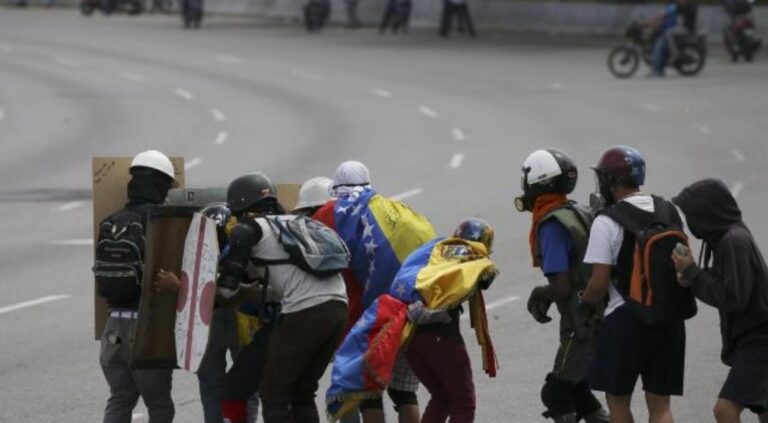 Frank Herrera: Adolescentes detenidos deben ser liberados cuanto antes