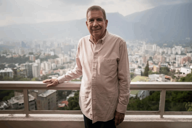 Comunidad internacional pide proteger los derechos de González Urrutia