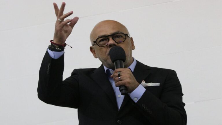 AN pedirá declarar «persona non grata» a Celso Amorim