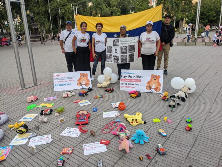 En Cúcuta exigieron la libertad de 70 menores detenidos en Venezuela