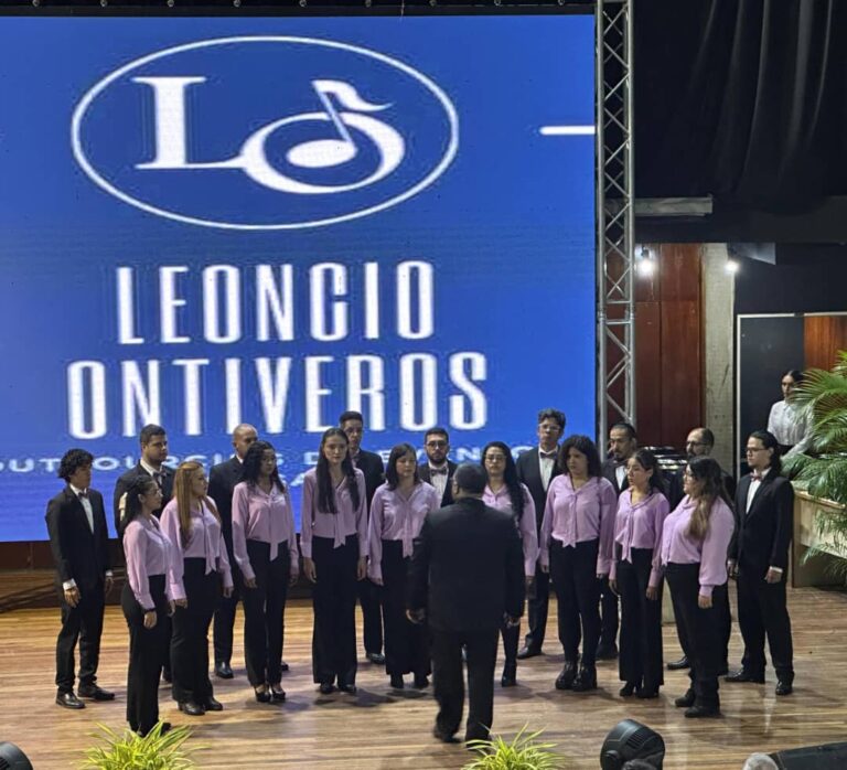 Coralina del Táchira se viste de Gala