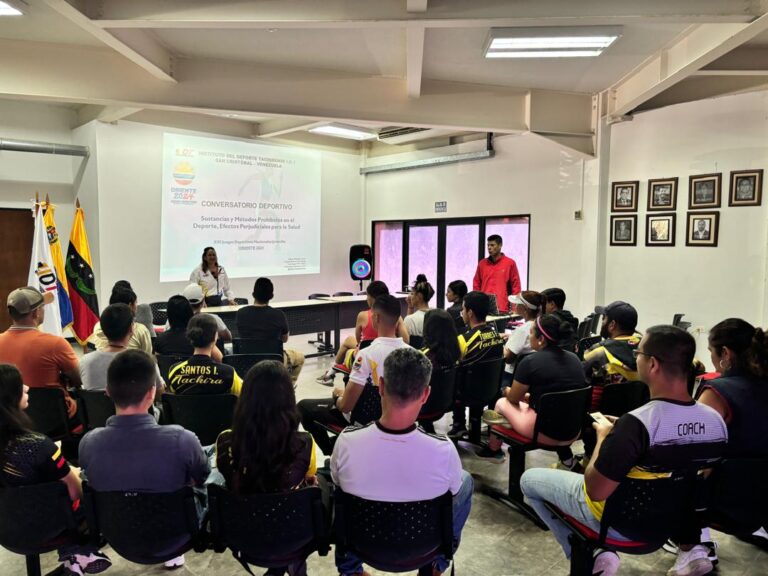 Finaliza conversatorio sobre sustancias y métodos prohibidos en el deporte dictado