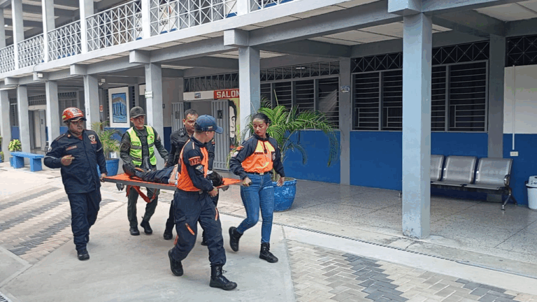 Ureña se sumó al Gran Simulacro Regional