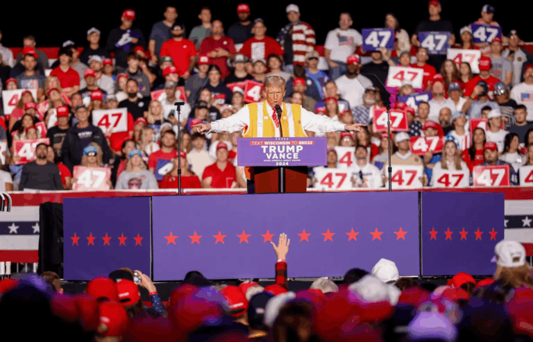 Alertan sobre auge de gobiernos ultraconservadores y discursos antimigrantes