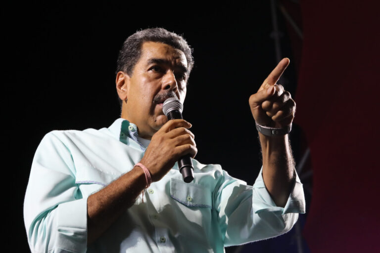 Maduro reitera que las sanciones económicas “provocaron” la migración