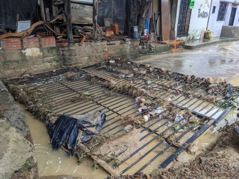 En Puente Tierra la pasaron «en vela» por túnel a punto del colapso