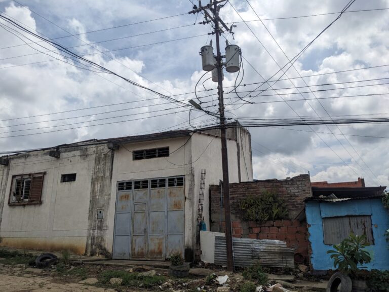 El «calvario» de 230 familias por la avería de dos transformadores