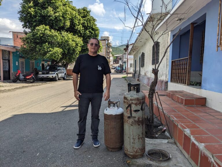 «En frontera solo está llegando el gas una vez al año»