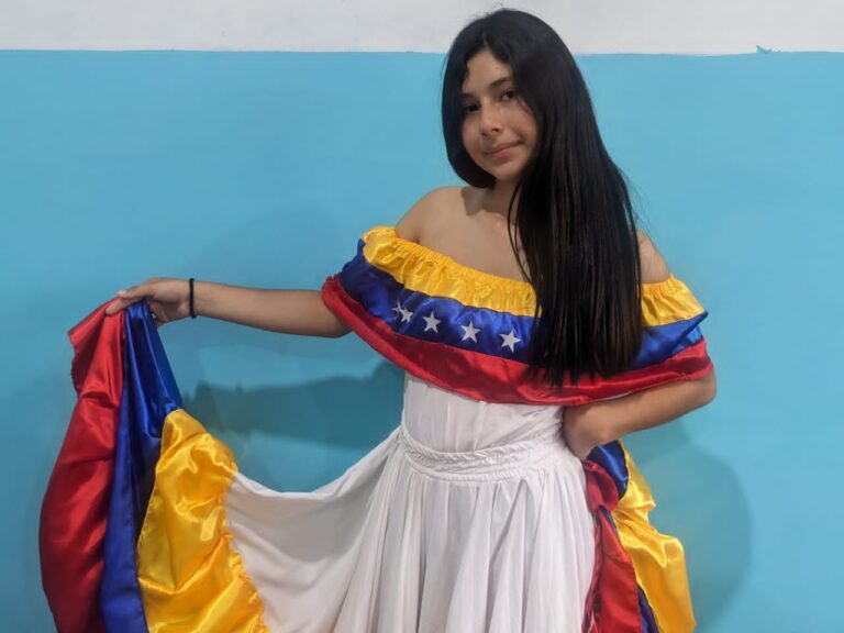 La «Llanerita popular» que sueña con conquistar los escenarios binacionales