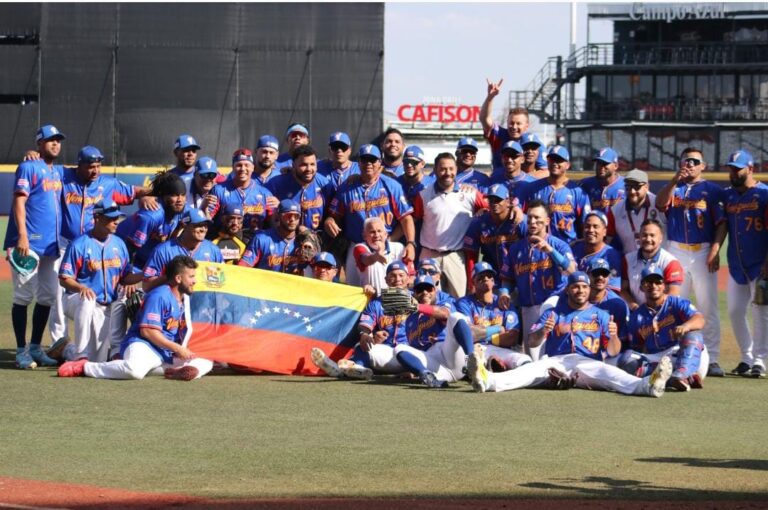 Venezuela avanza en la Premier 12