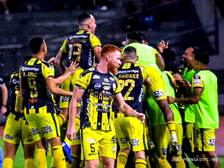 ¡Táchira : Goleada histórica y finalista ¡