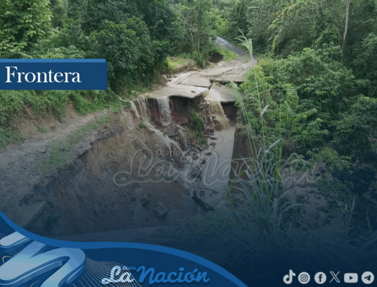 «Ya ni motos pasan»: Colapsó otro tramo de La Luiciana