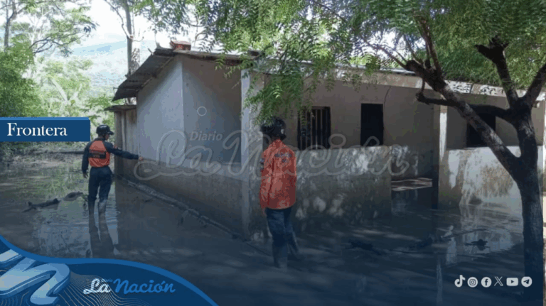 Tres viviendas anegadas en La Mulata por desbordamiento del río Táchira.