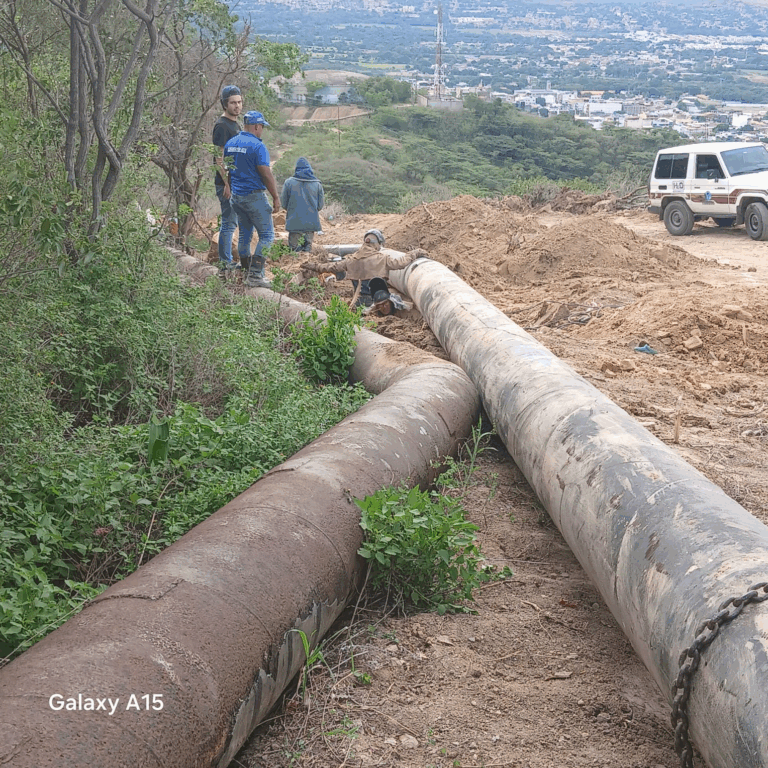 Sustituyen 160 metros de tuberíaen barriada de San Antonio del Táchira