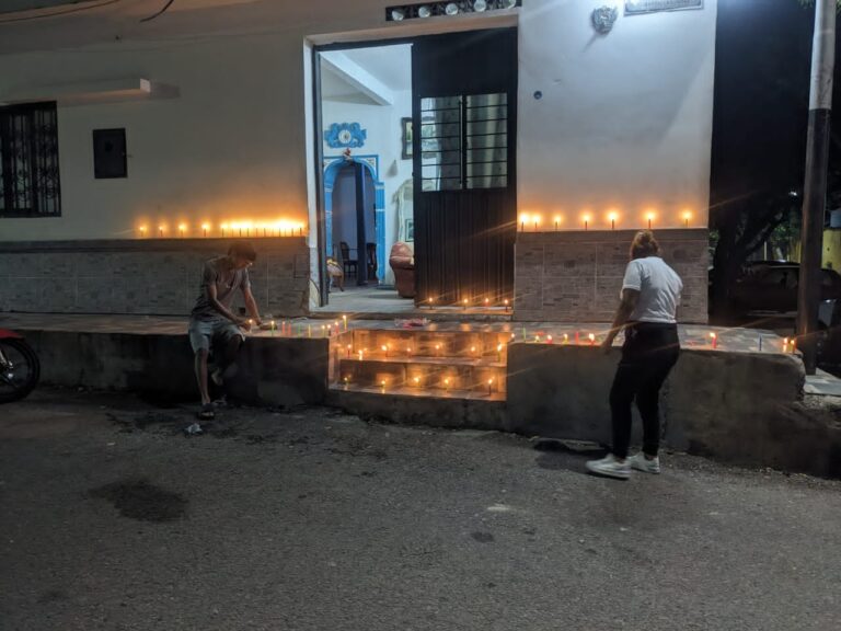 Noche de velitas: tradición que reúne a las familias