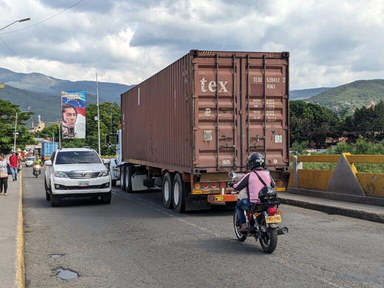 De 1.686 gandolas Venezuela movilizó 237 en noviembre