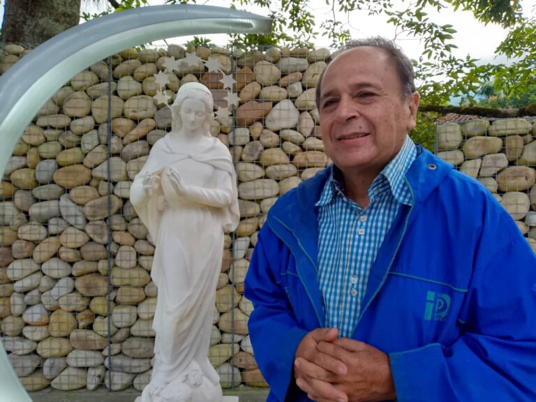 Silencio que transforma el sufrimiento en redención