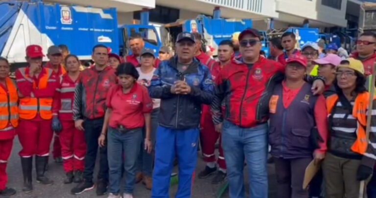 Alcaldía de SC desplegada en Navidad para una ciudad más limpia