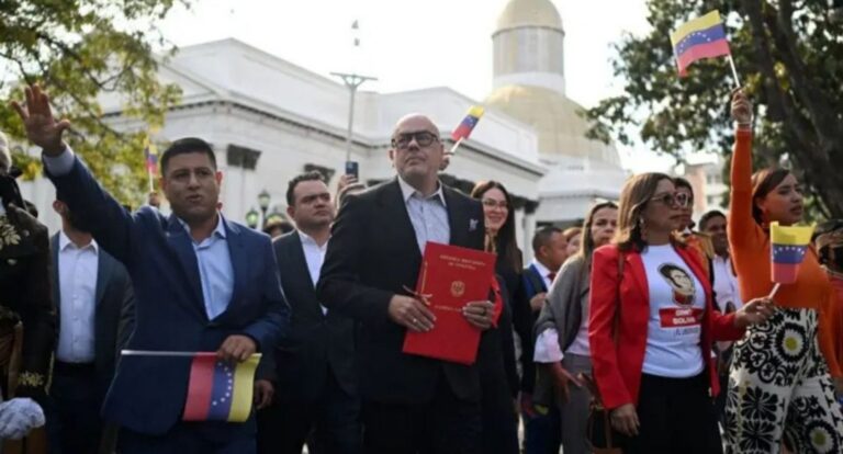 ¿Qué medidas restrictivas contempla la Ley Simón Bolívar?