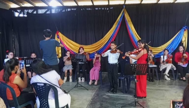 Muestra musical navideña