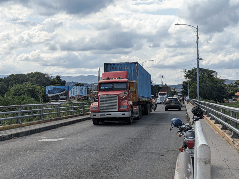 Intercambio comercial binacional supera los $1.000 millones