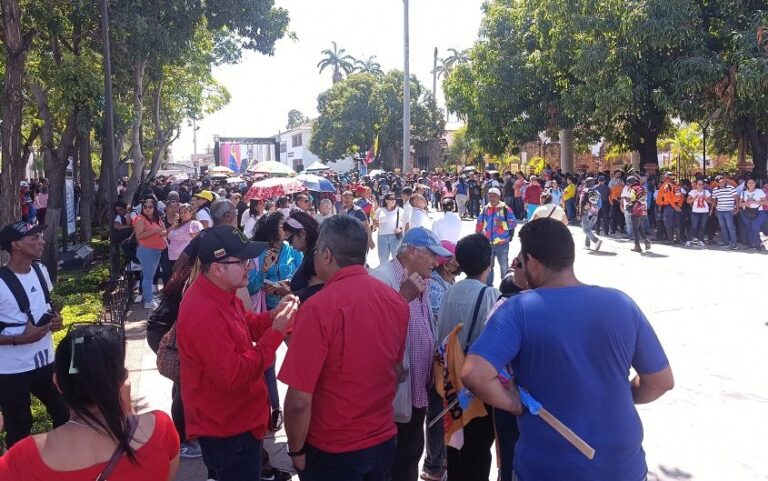 Chavistas de Anzoátegui se concentraron para respaldar juramentación