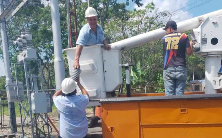 Corpoelec realizó labores correctivas en circuito Fundación en Pregonero