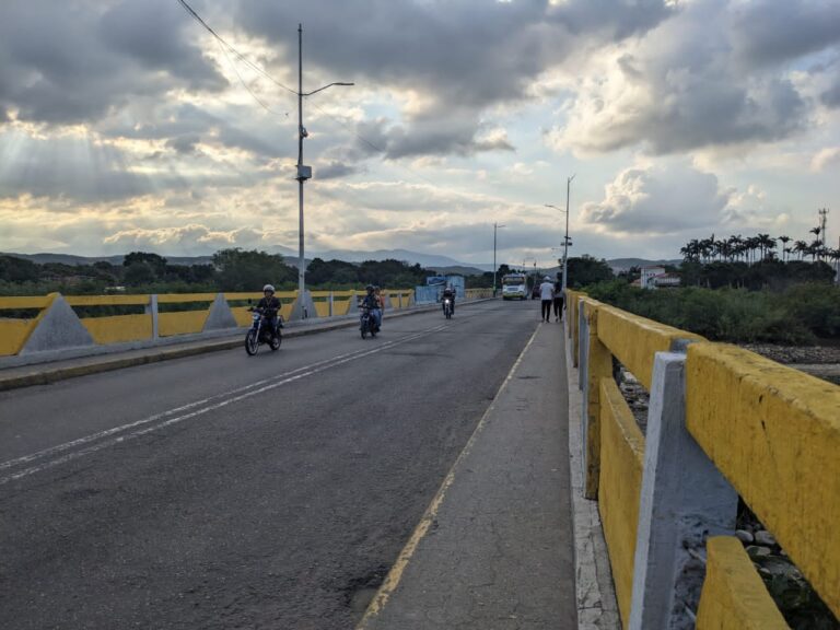 Despejado el tramo binacional este 17E