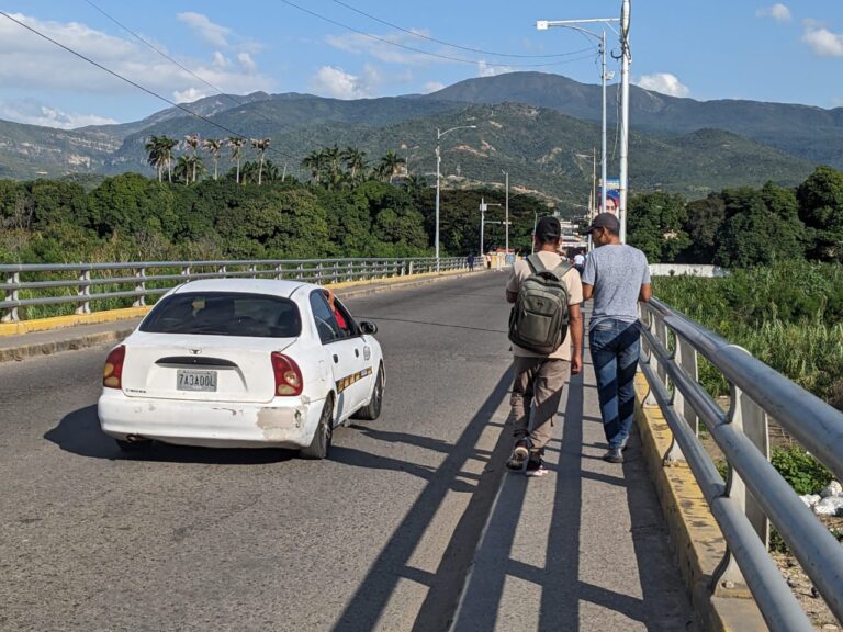 Tarde de poco movimiento en frontera