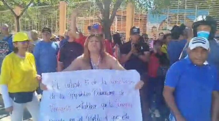 En Coro manifestaron su apoyo a Edmundo González este 9Ene
