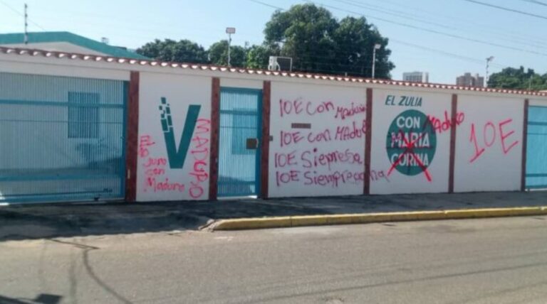 Vandalizan sede de Vente Venezuela en zulia