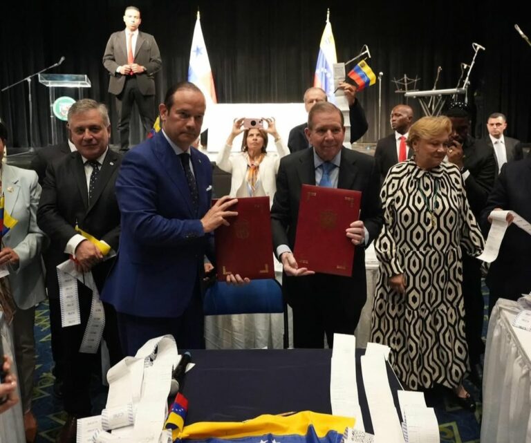 Actas recopiladas por la oposición serán custodiadas por el Banco Nacional de Panamá