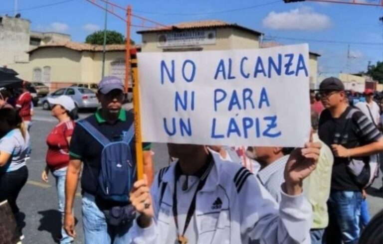 Denuncian que desde noviembre de 2024 hay profesores con salarios suspendidos