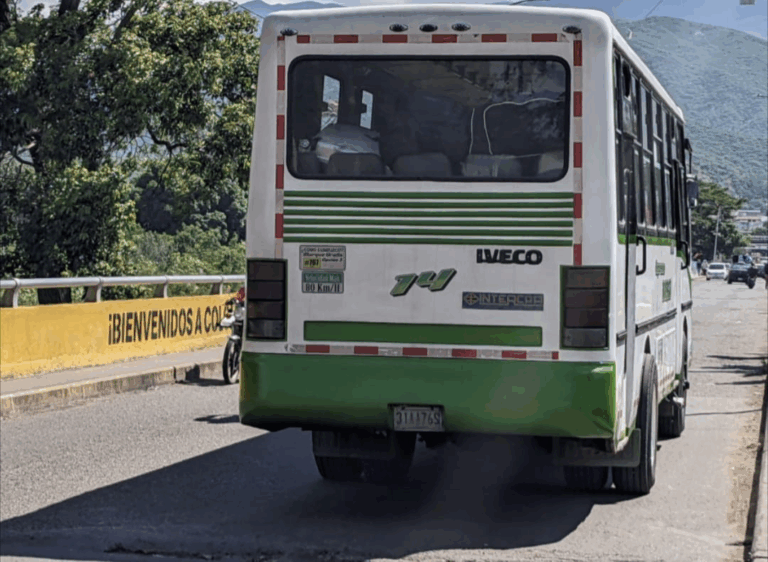 Vuelven a extender el permiso para el ingreso del transporte binacional a Cúcuta