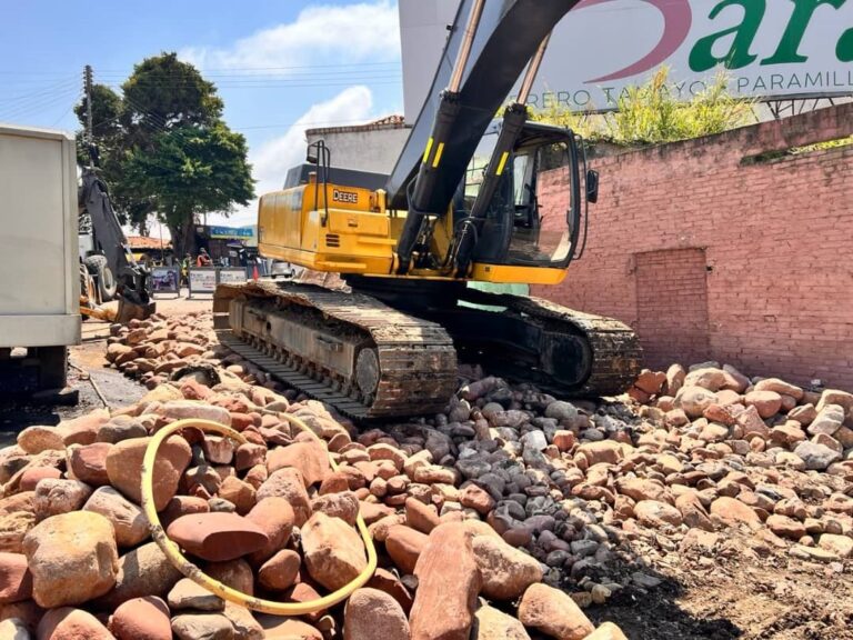 Avanza en 70 por ciento  tramo centro de Capacho Viejo